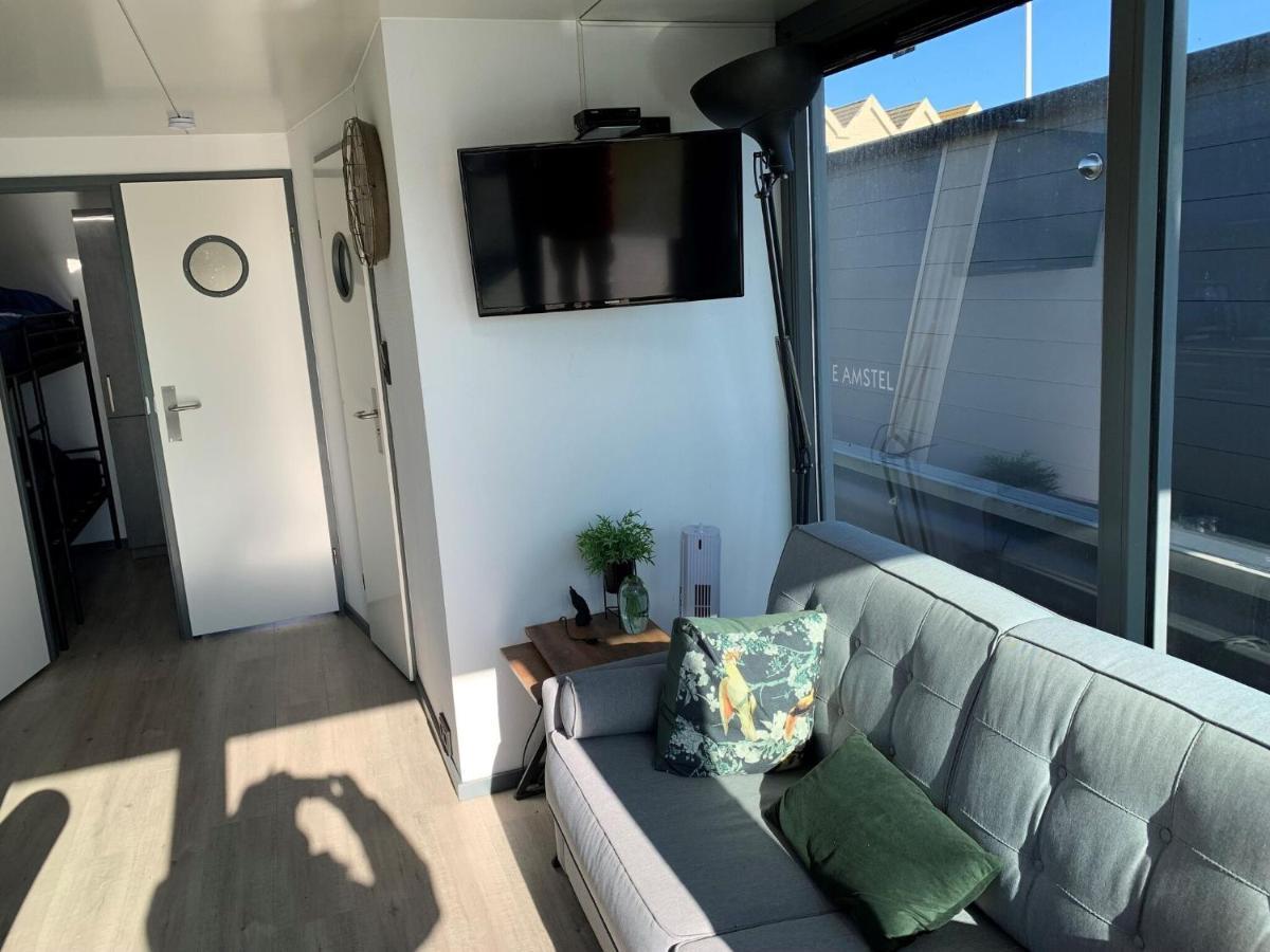 Waterfront Houseboat Near The Centre Hotel Monnickendam Exterior photo